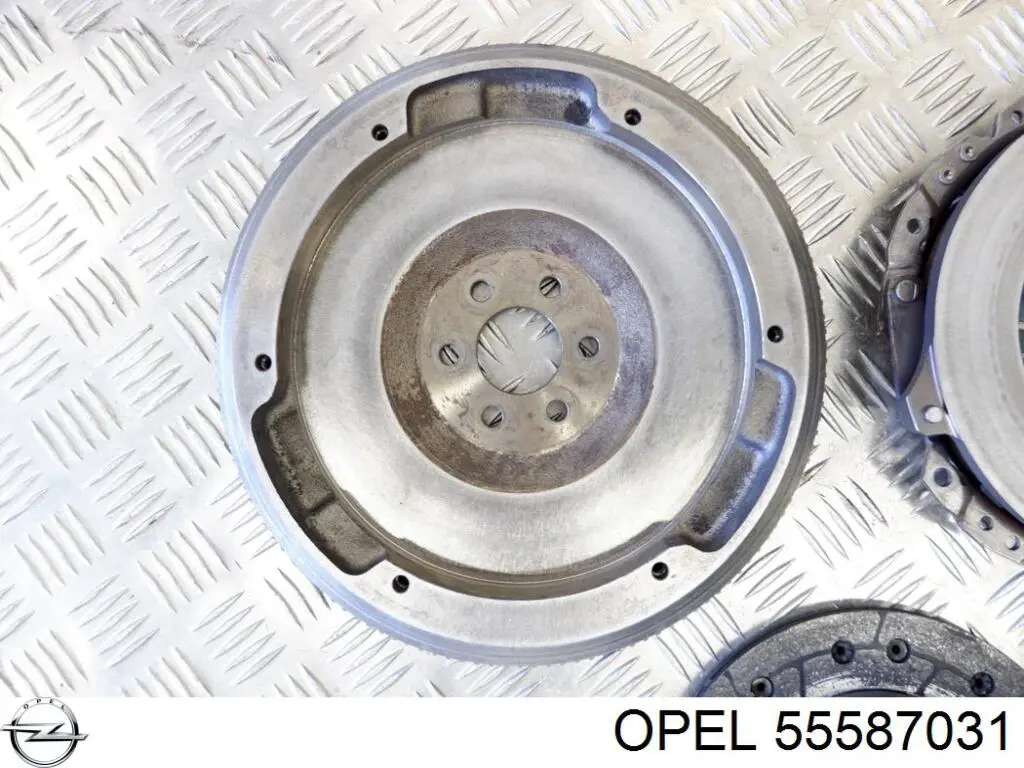 Маховик двигуна General Motors 93186460 ціна, від 89.41 USD