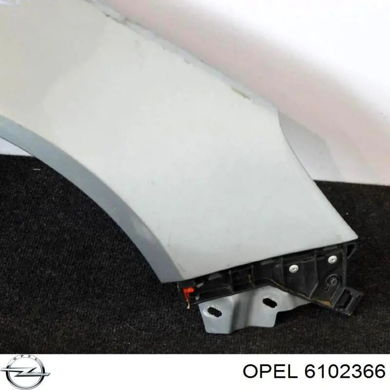 6102366 Opel крило переднє праве