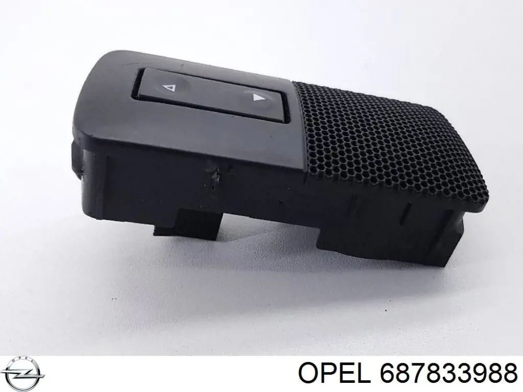  687833988 Opel