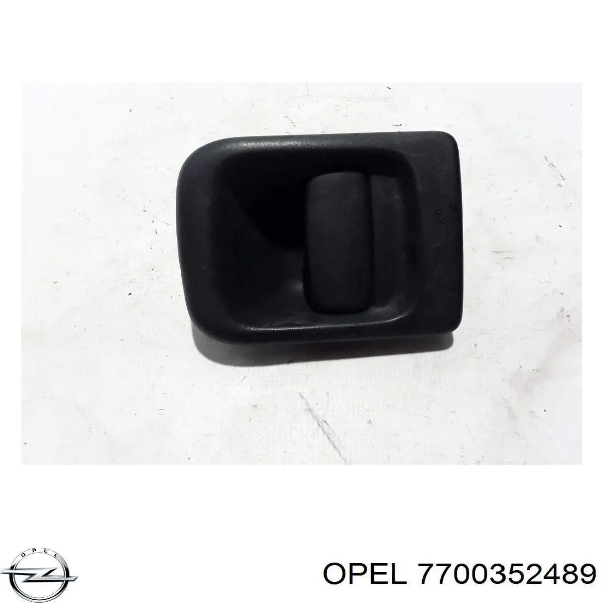 Ручка двері правою зовнішня перед/зад 7700352489 Opel