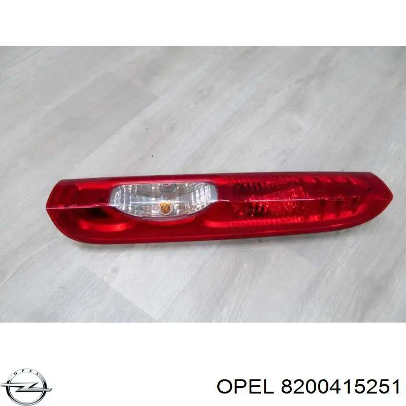 4416772 Opel Ліхтар задній правий