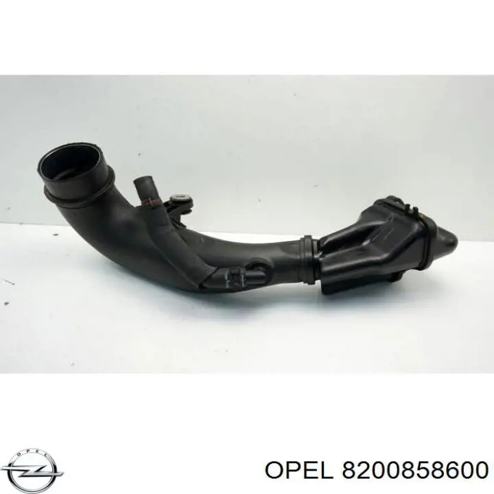 Патрубок повітряний, вхід в турбіну (наддув) 8200858600 Nissan/Infiniti