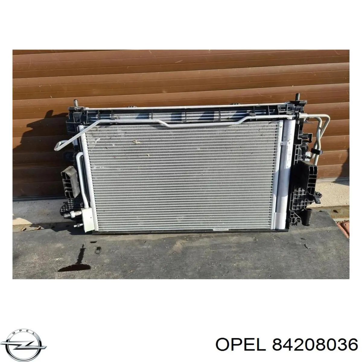 84208036 General Motors Радіатор охолодження двигуна