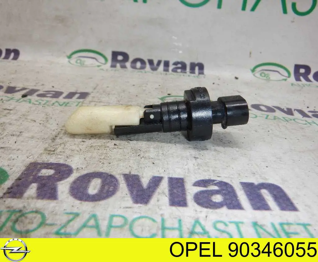 Датчик рівня бачка склоомивача Opel 90346055 ціна, від 21.03 USD