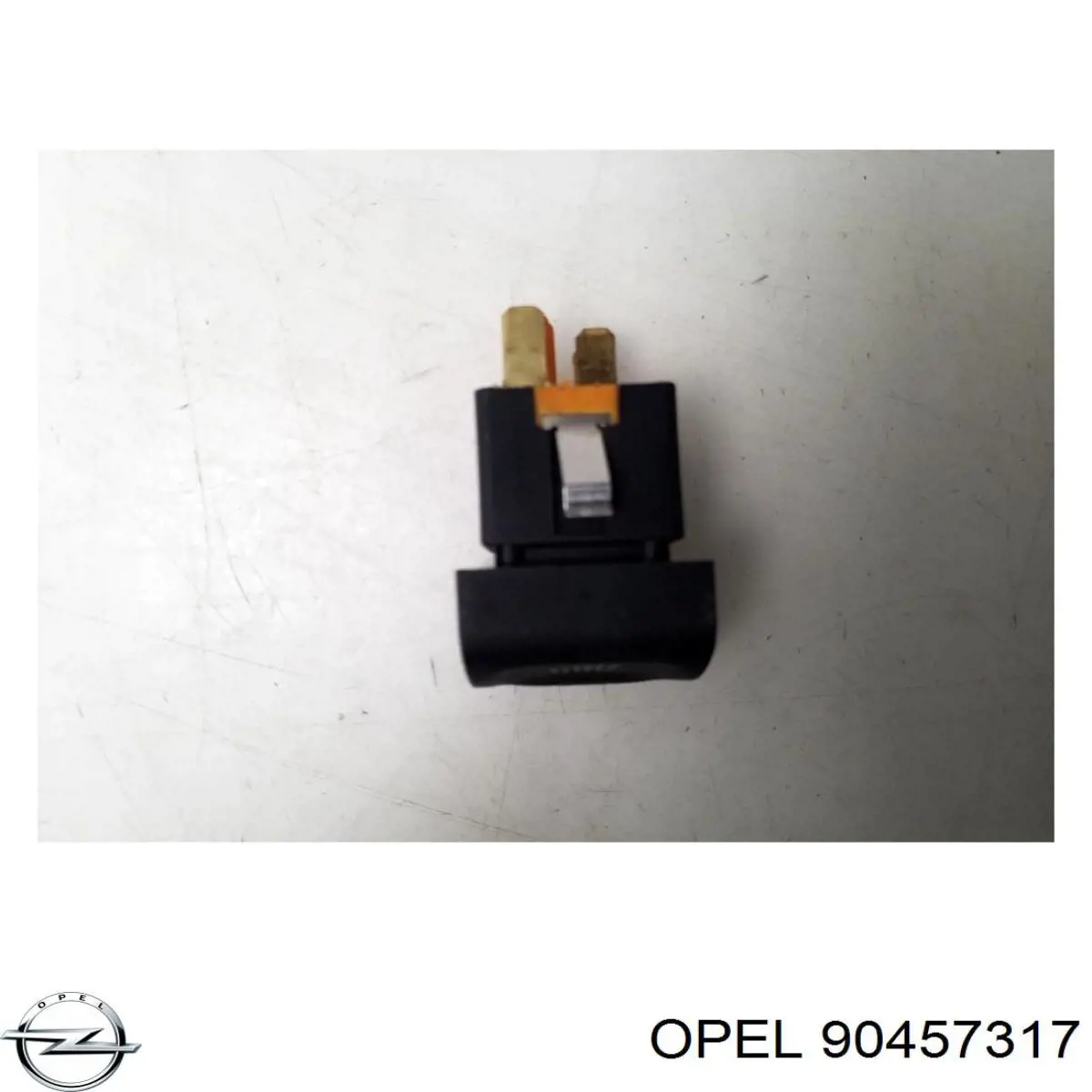 Купити 90457317 Opel 