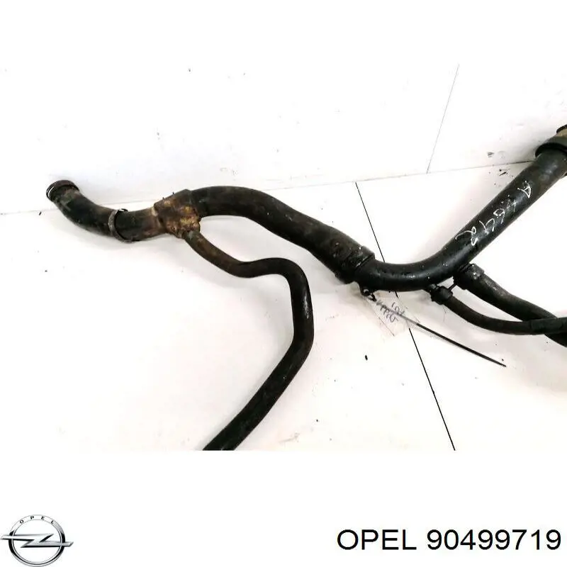 90499719 Opel шланг/патрубок системи охолодження