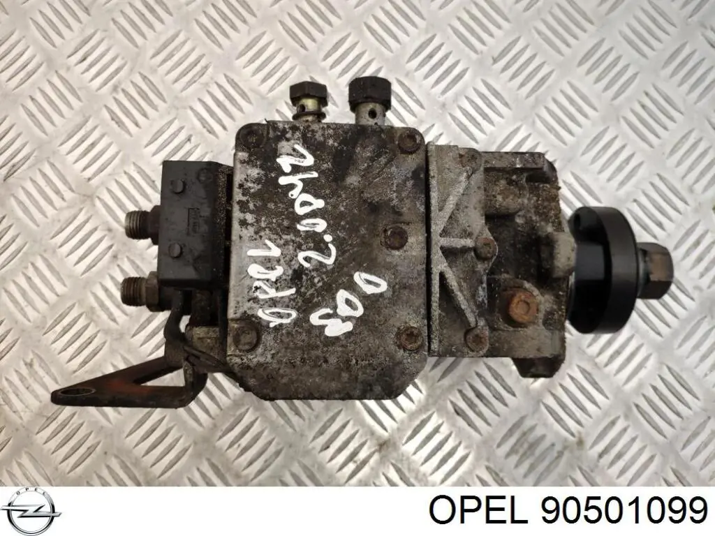 Насос паливний високого тиску Opel 90501099 ціна, від 146.96 USD