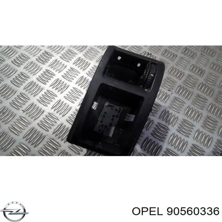 Купити 90560336 Opel 