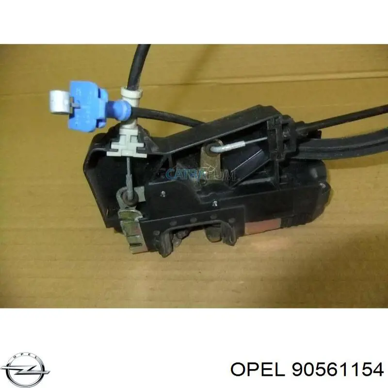 Замок передніх пасажирських дверей Opel 90561154 ціна, від 12.67 USD