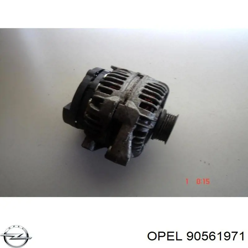 Генератор 90561971 Opel