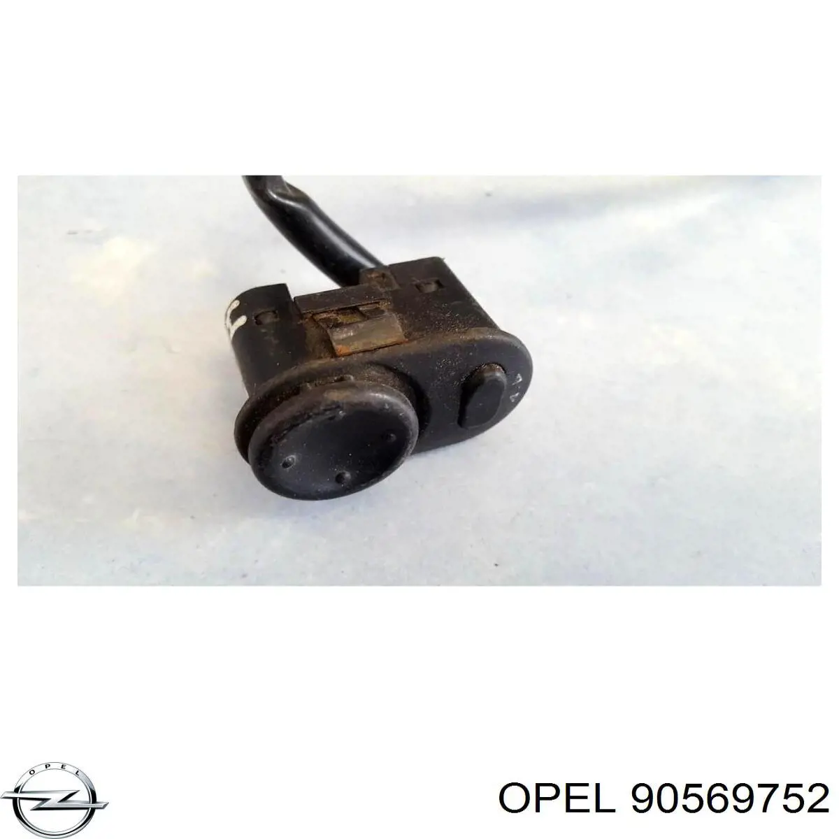 Купити 90569752 Opel 