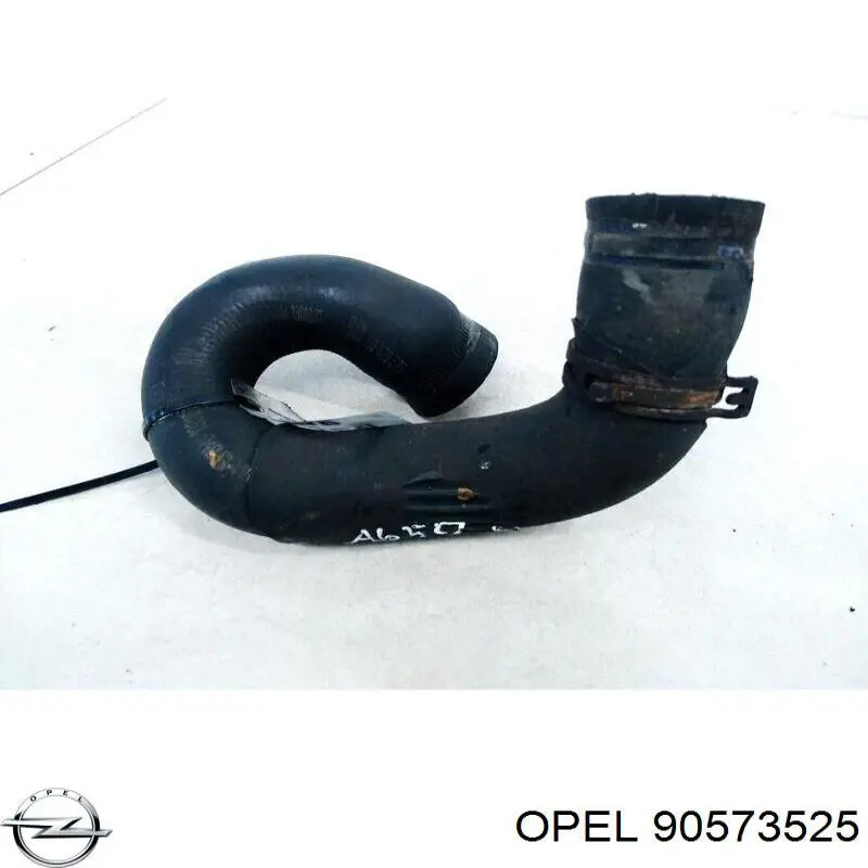 90573525 Opel Патрубок системи охолодження