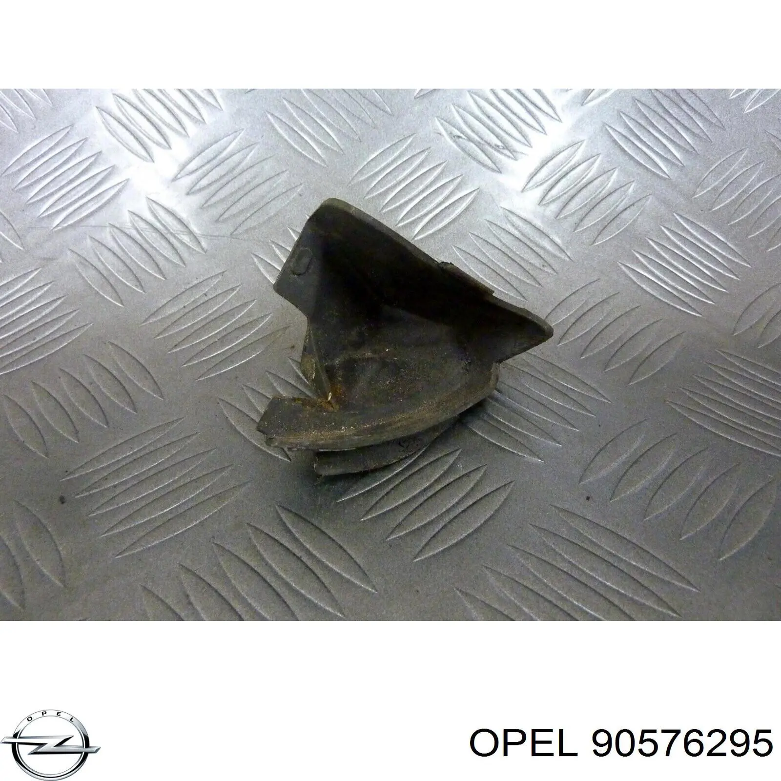 1310608 Opel 
