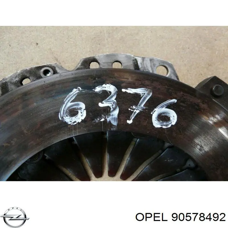 Диск зчеплення 90578492 Opel