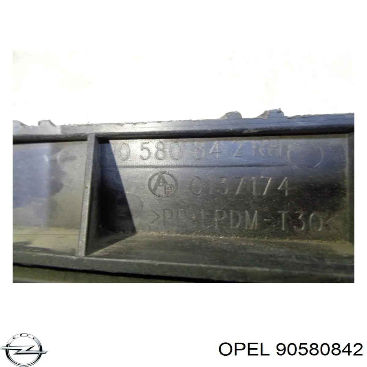 Направляюча заднього бампера, права Opel 90580842 ціна, від 10.44 USD