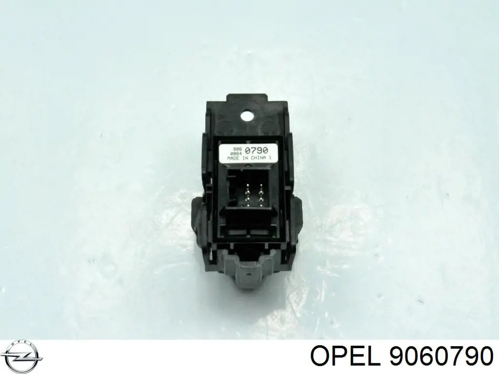 Клавіша електромеханічного гальма стоянки General Motors 9060790 ціна, від 13.92 USD