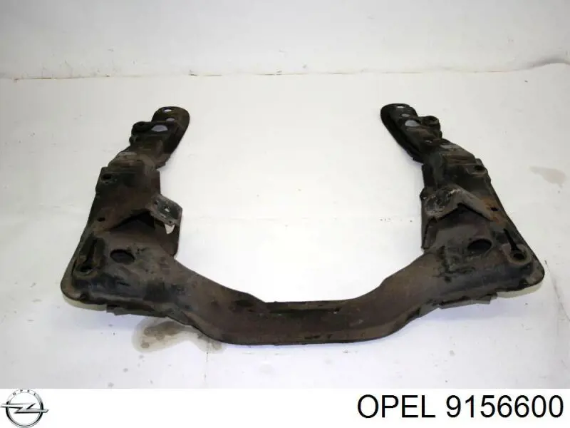 Купити 9156600 Opel Підрамник передній