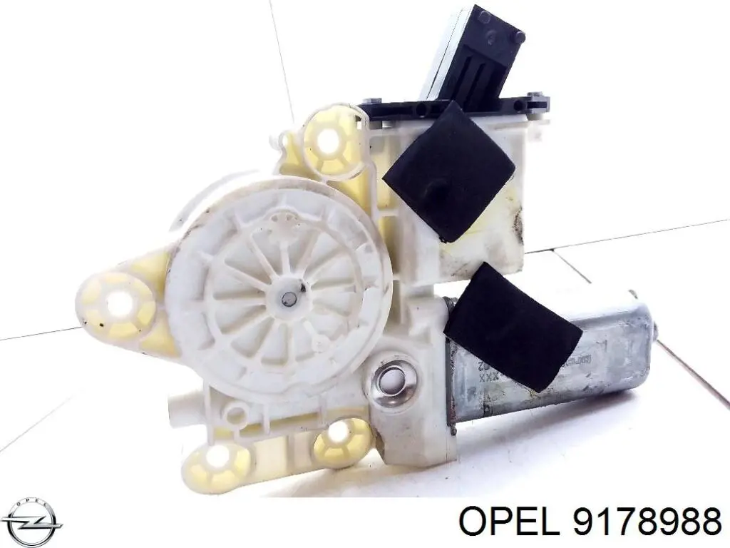 Двигун склопідіймача двері передньої, правої 6207093 Opel