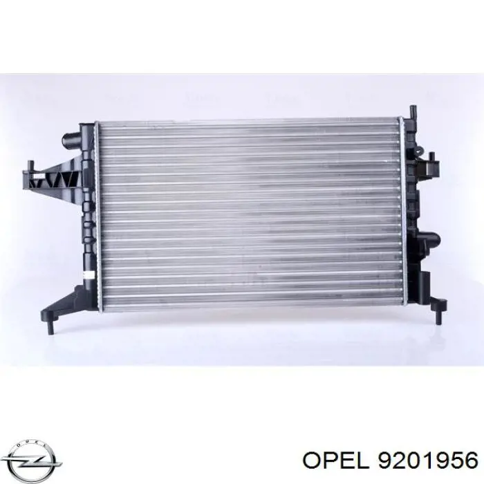 Купити 9201956 Opel Радіатор двигуна