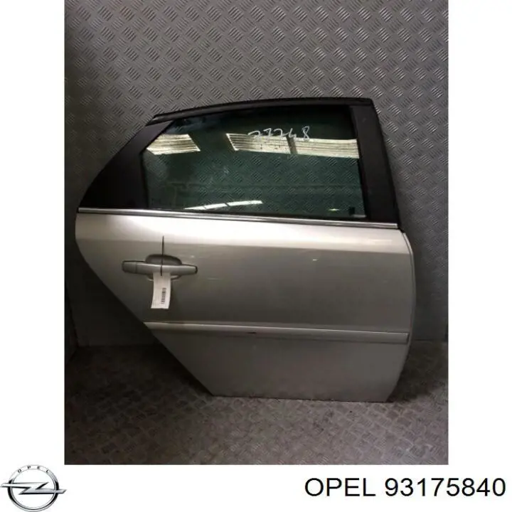 0124608 Opel двері задні, праві