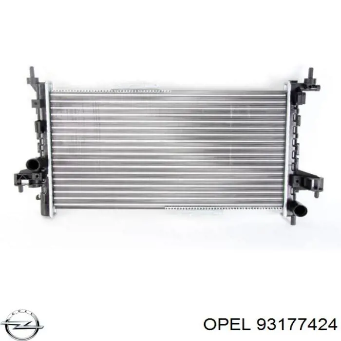 93177424 Opel Радіатор охолодження двигуна