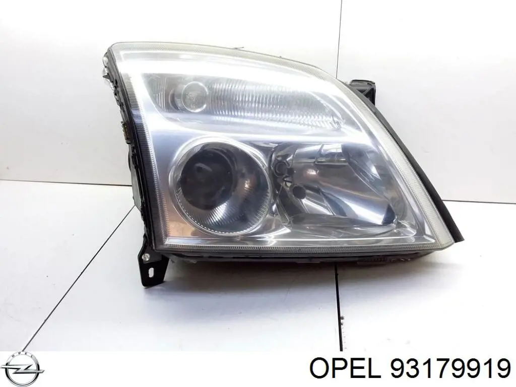 Фара правая Opel 93179919 ціна, від 160.75 USD