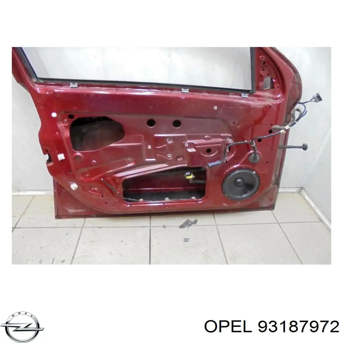 Двері передні ліві 0124085 Opel