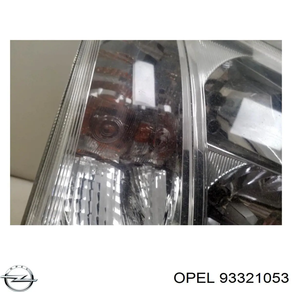 Купити 93321053 Opel Права блок фара