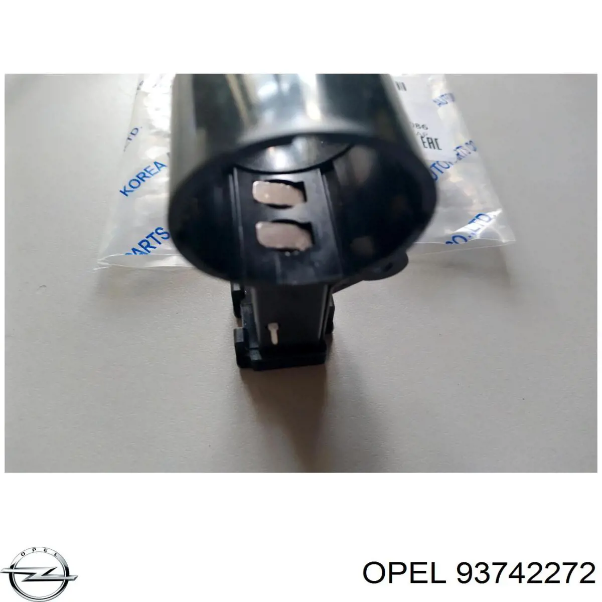 Щіткотримач генератора 93742272 Opel