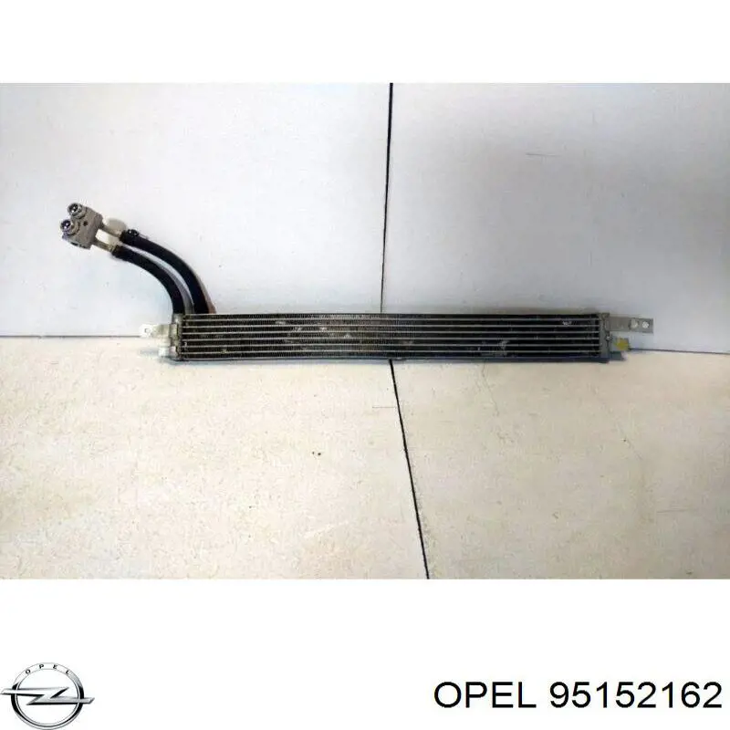 Радіатор охолодження, АКПП 1302265 Opel