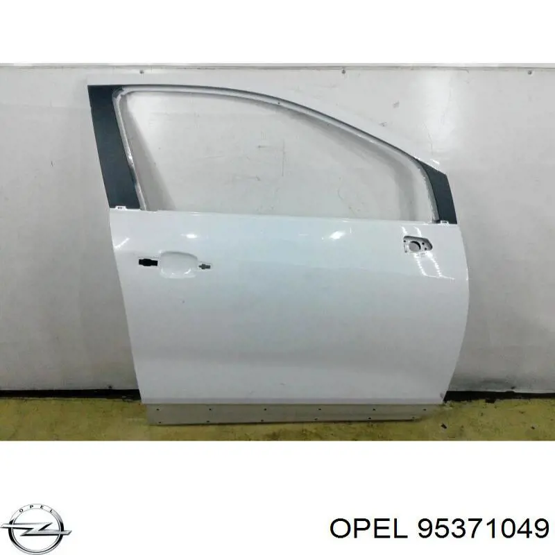 Купити 95371049 Opel Двері праві передні