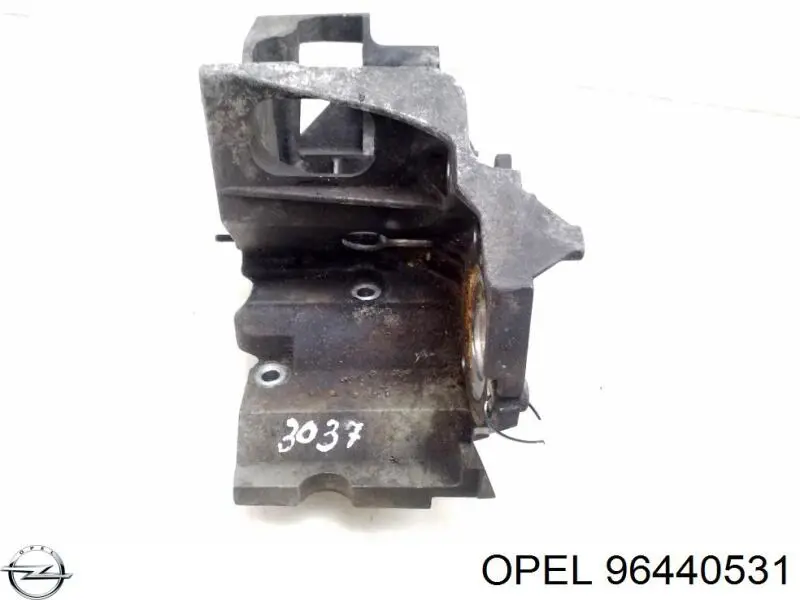 Кронштейн генератора (натяжний) Opel 96440531 ціна, від 13.29 USD