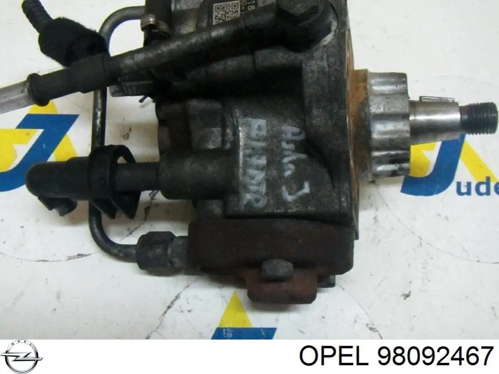 Насос паливний високого тиску Opel 98092467 ціна, від 109.40 USD