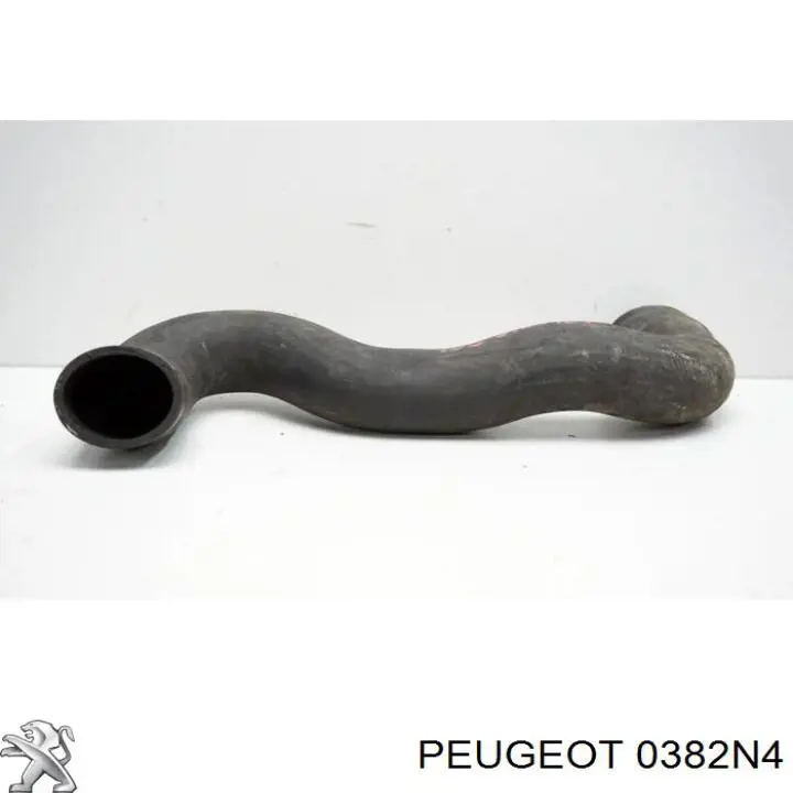 Шланг/патрубок интеркуллера Bugiad 88723 ціна, від 22.98 USD