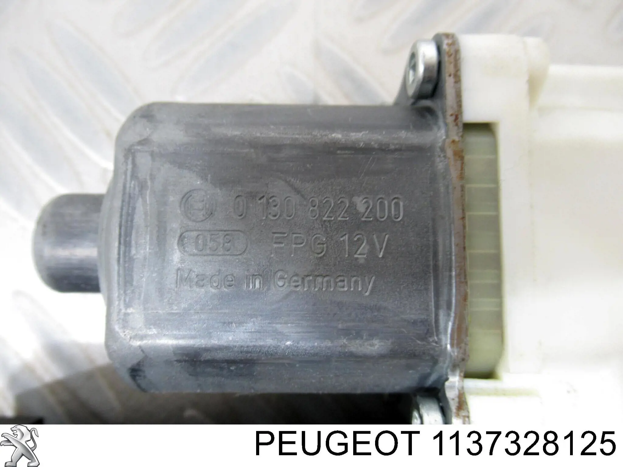Двигун склопідіймача двері передньої, лівої 9221Z0 Peugeot/Citroen