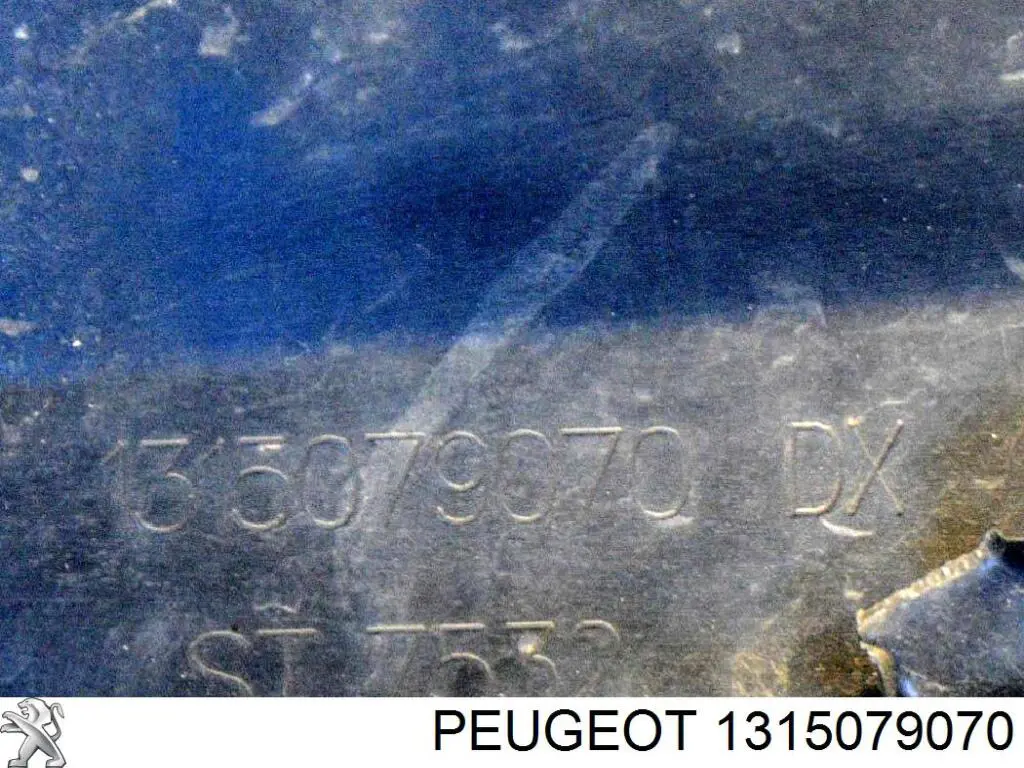 Бампер передній, права частина 5050729 Autotechteile