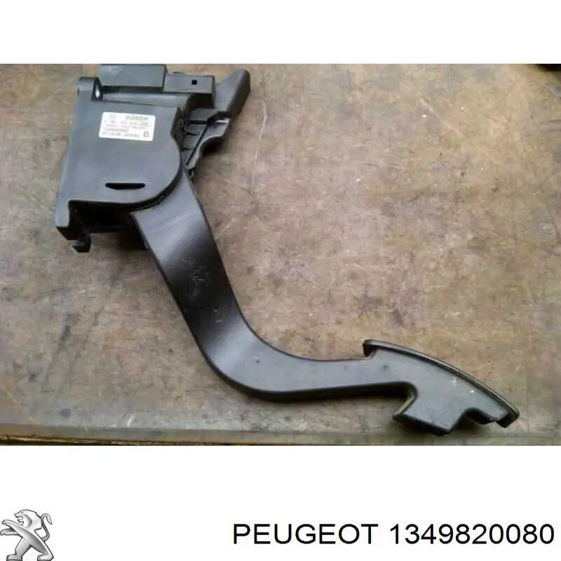 Підаль газу Peugeot/Citroen 1349820080 ціна, від 15.20 USD