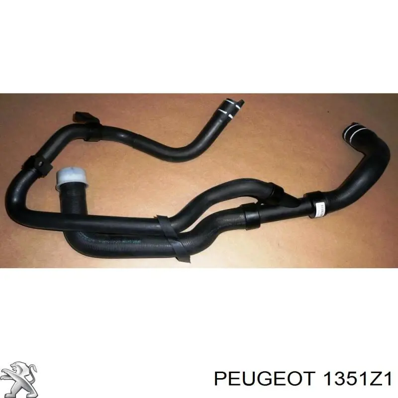 1351Z1 Peugeot/Citroen Шланг/патрубок радіатора охолодження, нижній