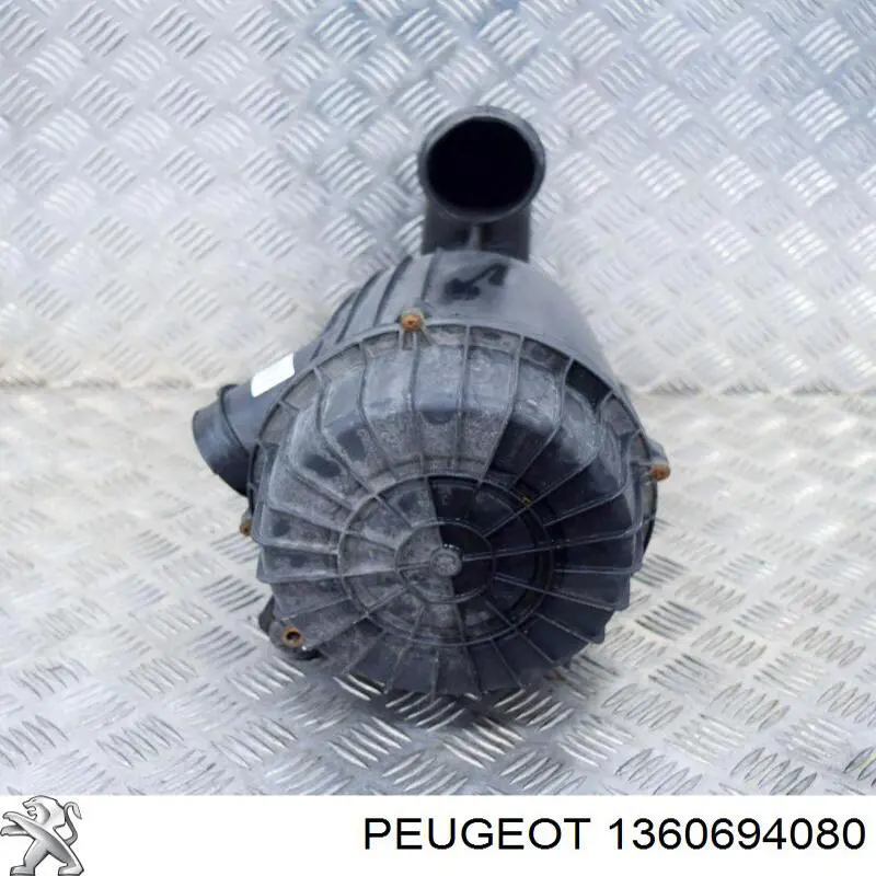 Корпус повітряного фільтра Peugeot/Citroen 1360694080 ціна, від 49.70 USD