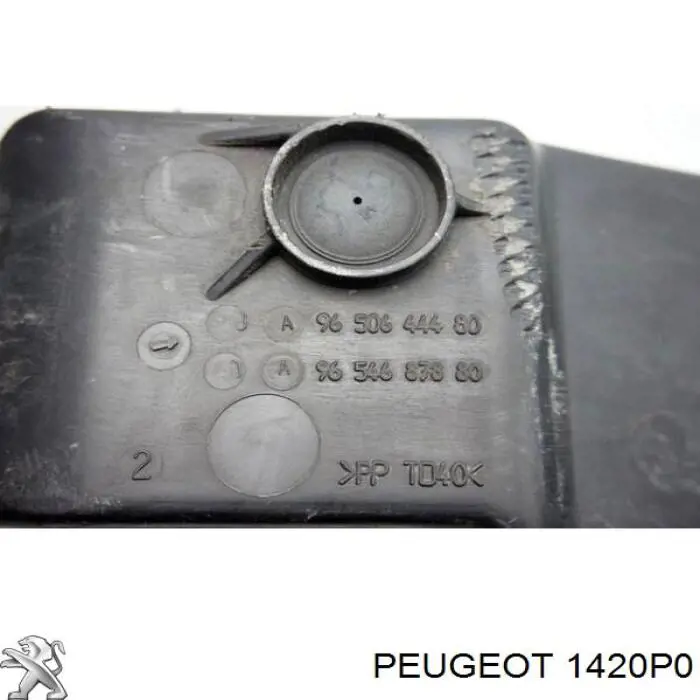 Корпус повітряного фільтра Peugeot/Citroen 1420P0 ціна, від 61.65 USD