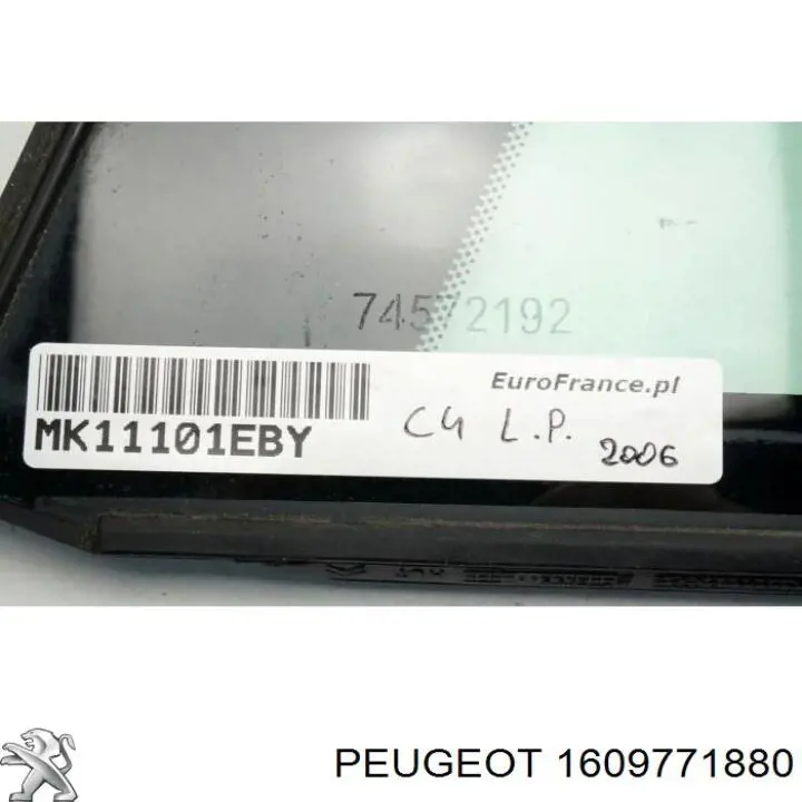 Скло-кватирка двері, передній, лівій 1609771880 Peugeot/Citroen