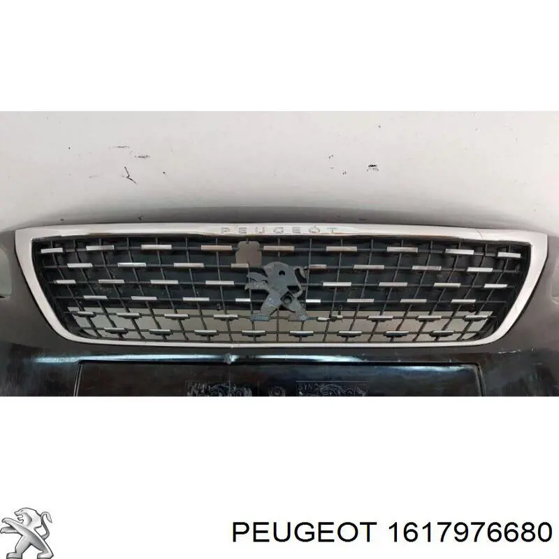 Передній бампер 1617976680 Peugeot/Citroen