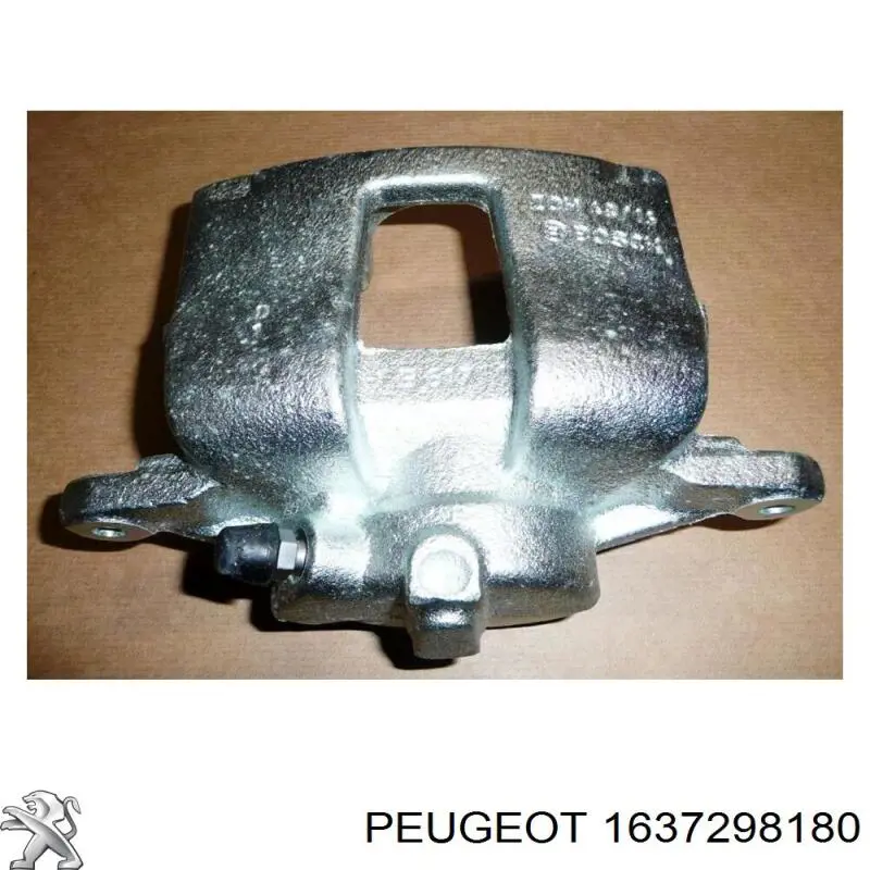 Купити 1637298180 Peugeot/Citroen Молдинг передньої правої двері, нижній