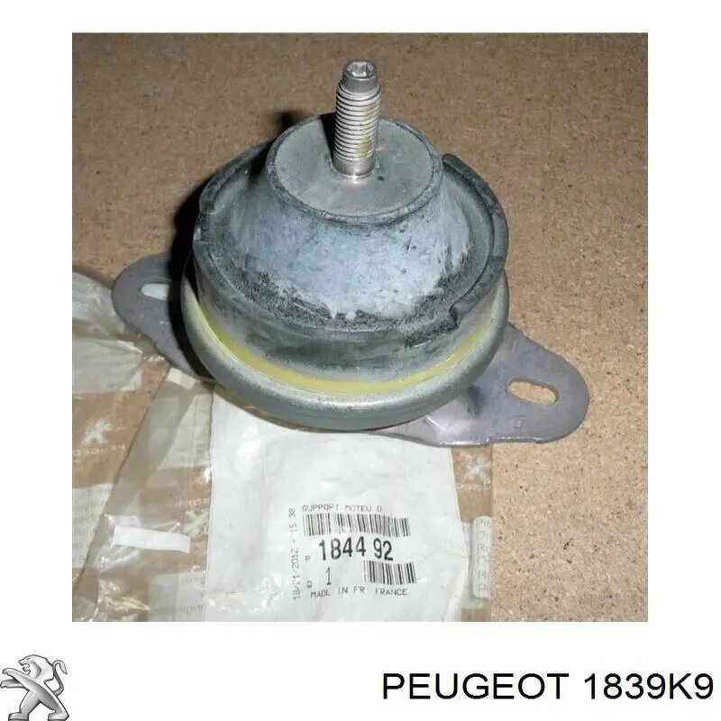 Подушка (опора) двигуна, права 1839K9 Peugeot/Citroen