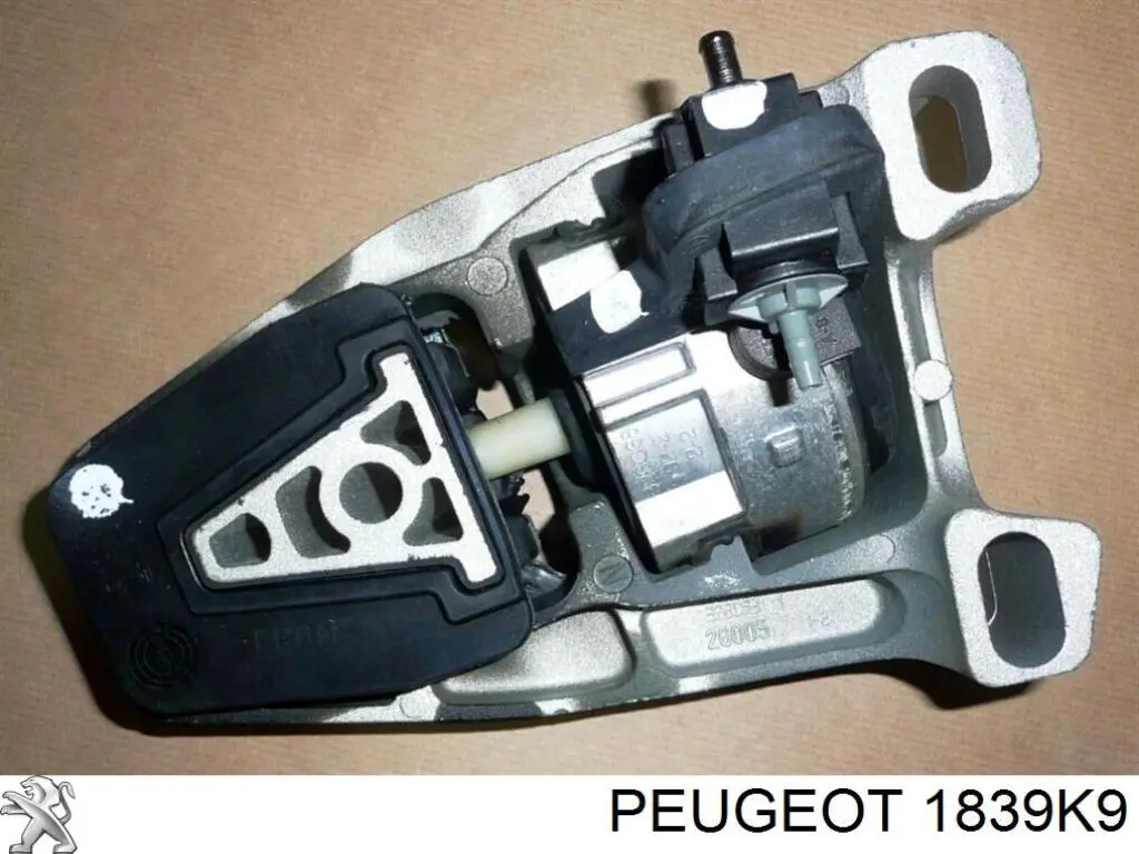 Купити 1839K9 Peugeot/Citroen Подушка (опора) двигуна, права