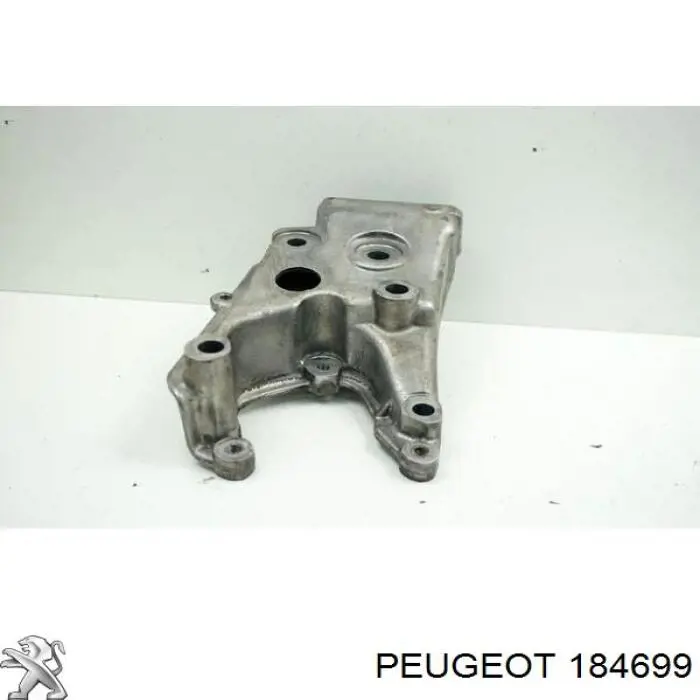 Кронштейн подушки (опори) двигуна, правої 184699 Peugeot/Citroen
