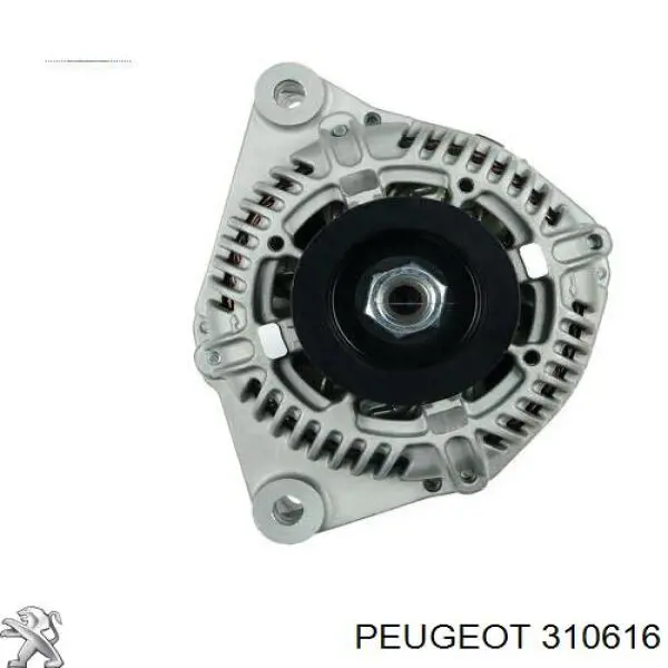 A6685000701 Mercedes Радіатор охолодження двигуна