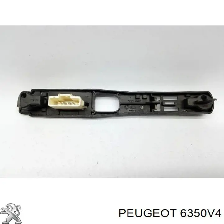 6350V4 Peugeot/Citroen ліхтар задній лівий, внутрішній