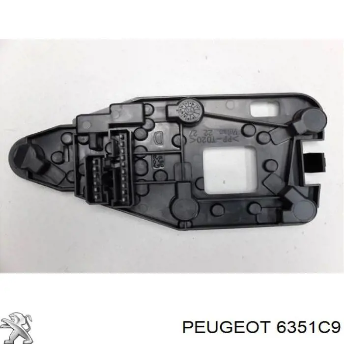 6351C9 Peugeot/Citroen Ліхтар задній правий
