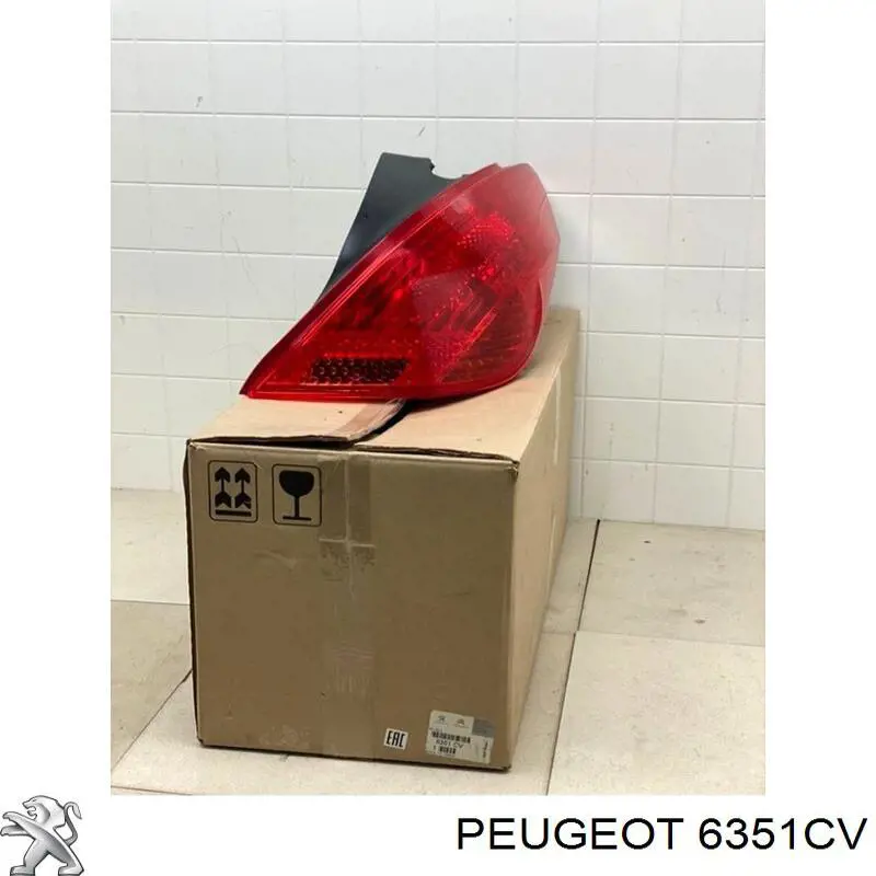 6351CV Peugeot/Citroen ліхтар задній правий